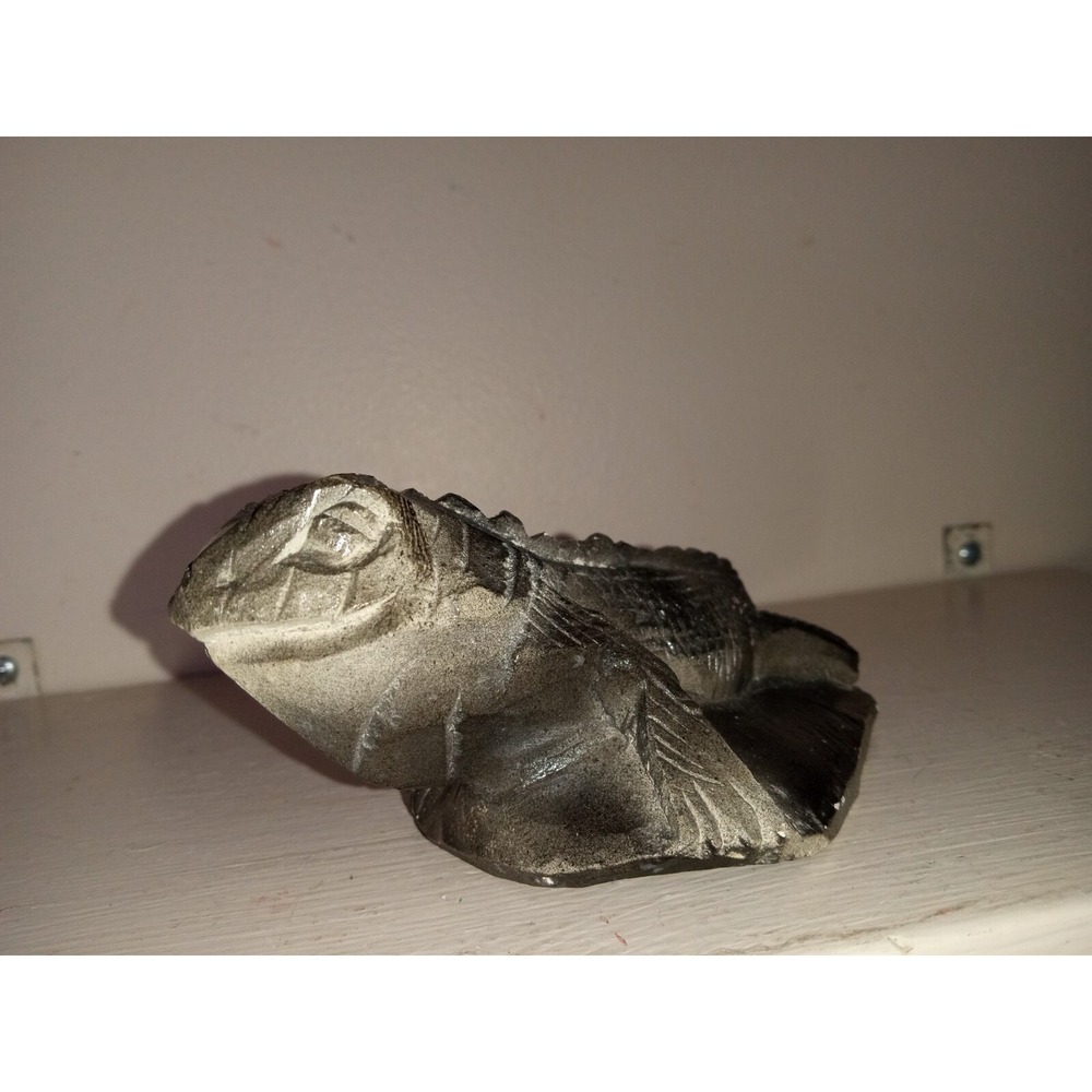 Iguana Lizard Carved Rock Figurine Sculpture 5" Long 2 In.‎ Tall Reptile Decor